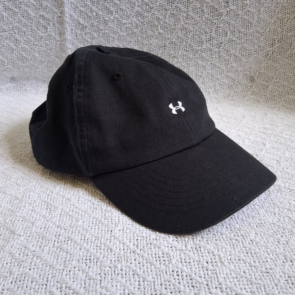 Under Armour Women's Black Hat Baseball Cap White Logo 100% Cotton